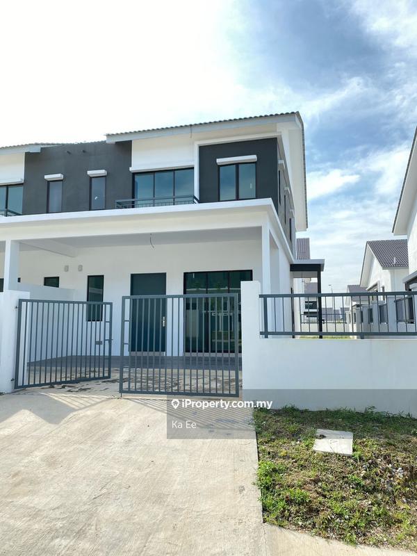 Rumah Berkembar untuk Dijual di Taman Scientex Rawang, Rawang oleh Ka Ee - iProperty.com.my
