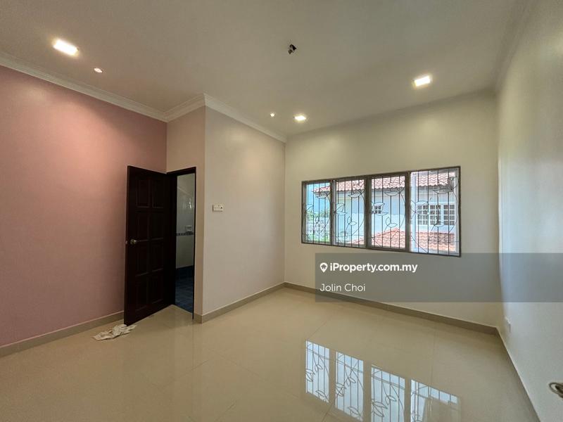 Rumah Berkembar untuk Dijual di Bandar Puteri Puchong, Puchong oleh Jolin Choi - iProperty.com.my