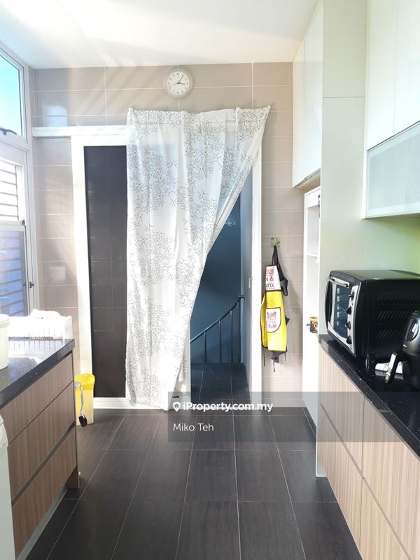 Banglo untuk Dijual di Taman Equine, Seri Kembangan oleh Miko Teh - iProperty.com.my