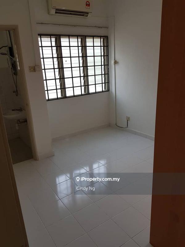 For Sale - Subang Perdana Goodyear Court 8