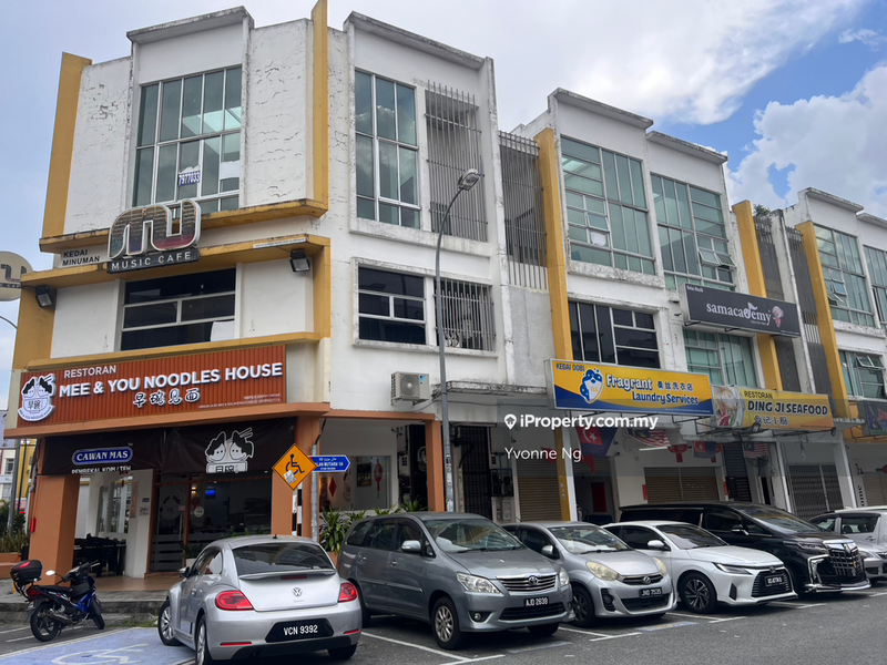 Shop-Office for Sale in Mutiara Mas 3 Storey Shophouse, Skudai by Yvonne Ng - iProperty.com.my