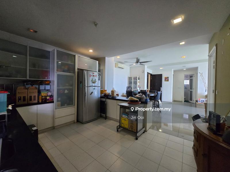 For Sale - USJ One Avenue Condo
