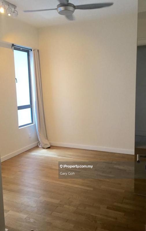 For Sale - Ara Hill Condominium