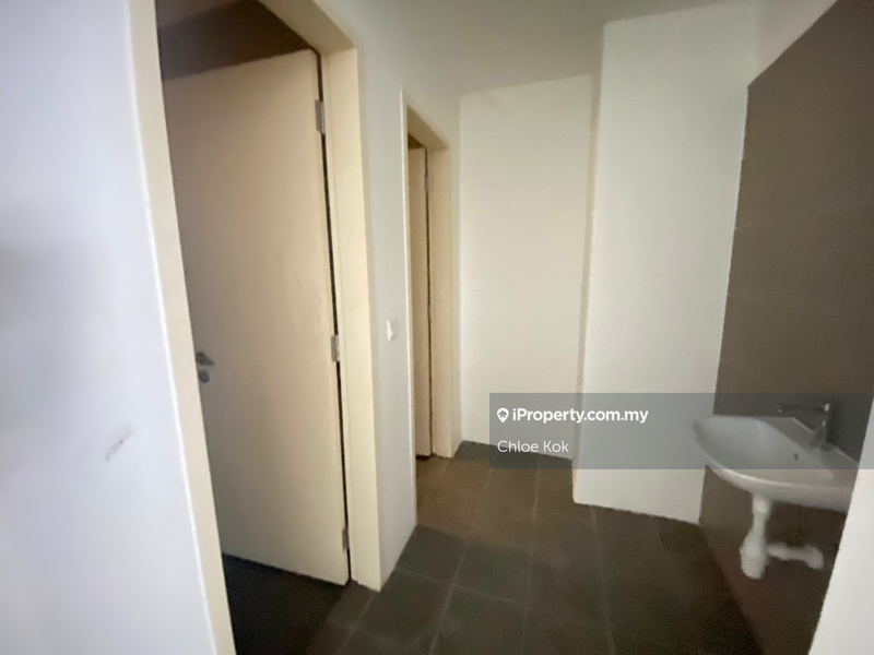 Pejabat-Runcit untuk Dijual di Bandar Baru Sungai Buloh, Sungai Buloh oleh Chloe Kok - iProperty.com.my