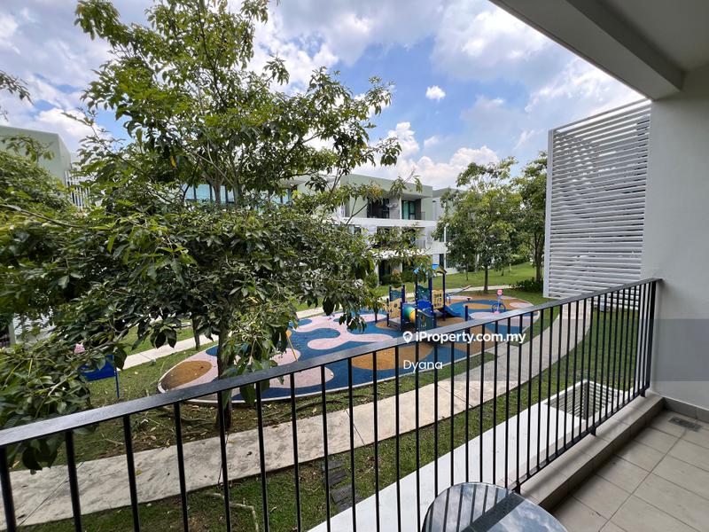 Rumah Bandar untuk Disewa di Cahaya Spk, Shah Alam oleh Dyana - Balcony - iProperty.com.my