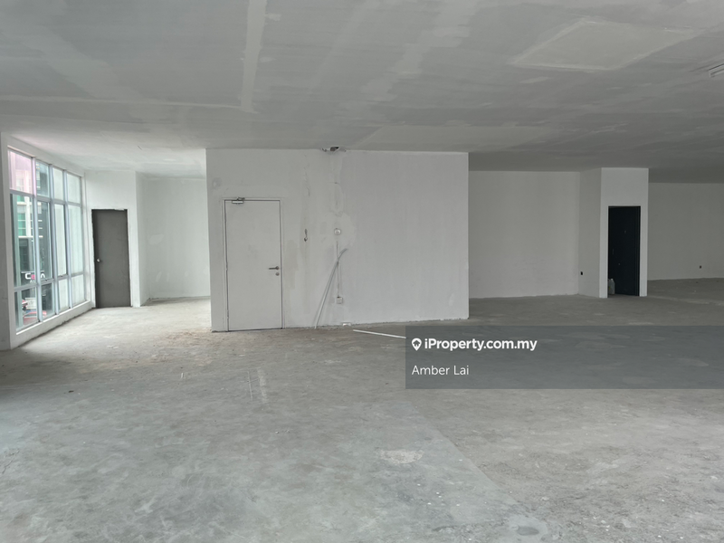 For Rent - 3 Storey Corner Shop