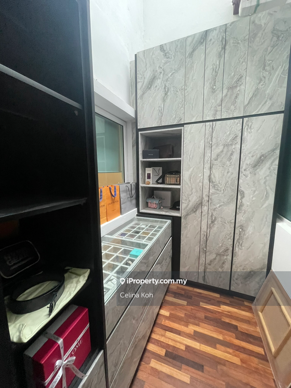 Bungalow House for Sale in Sierramas, Sungai Buloh by Celina Koh - iProperty.com.my