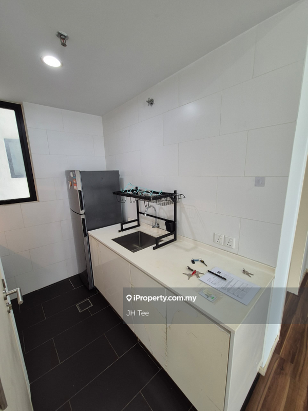 Residensi Servis untuk Dijual di SqWhere Service Apartments oleh JH Tee - iProperty.com.my
