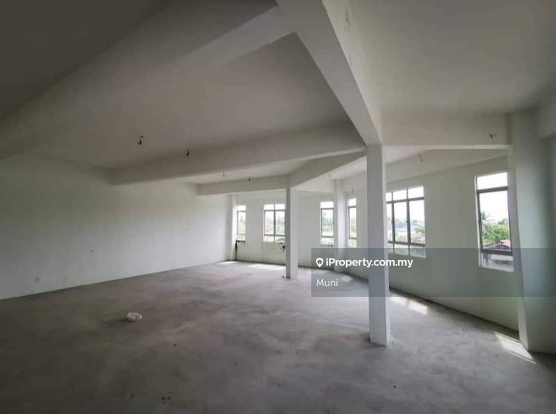 Shop-Office for Sale in Taman Semesti Selesa, Hutan Melintang by Muni - iProperty.com.my