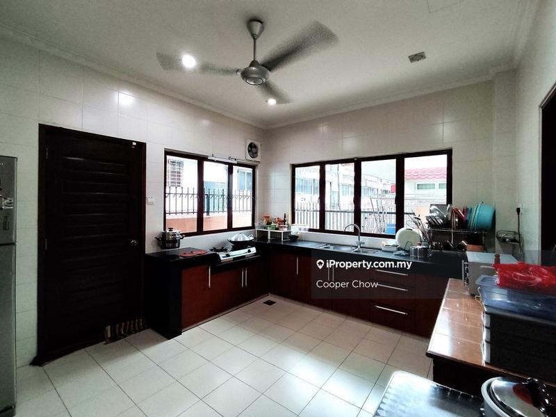 Bungalow House for Sale in SS2, Petaling Jaya by Cooper Chow - iProperty.com.my