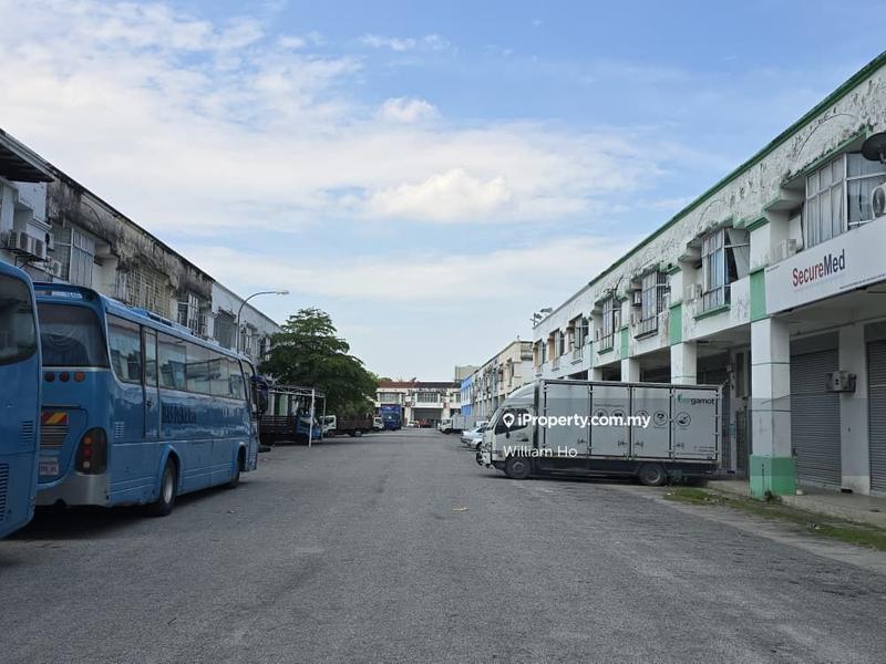 For Rent - Corner Lot 2 Storey Balakong Jaya