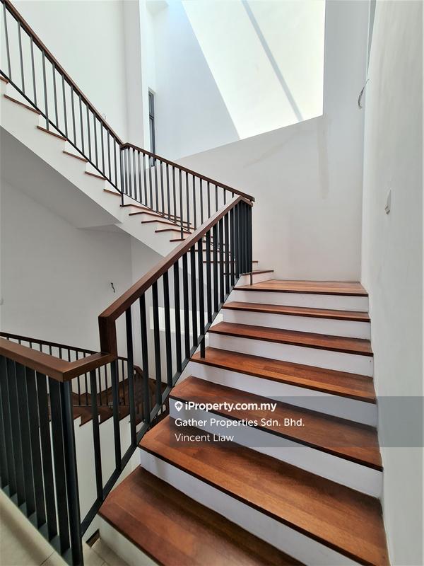 Semi-Detached House for Sale in The Estana 32, Kota Damansara by Vincent Liaw - iProperty.com.my