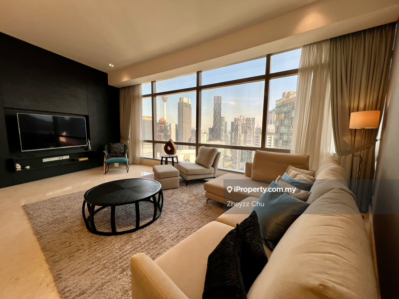 For Sale - Banyan Tree Signatures