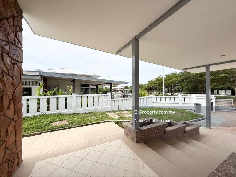 Bungalow House for Sale in Bandar Baru Enstek, Bandar Enstek by Asna Abdul Rahman - iProperty.com.my