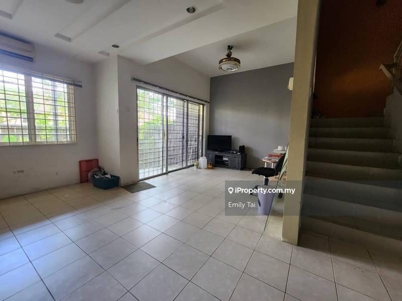 2.5-storey Terraced House for Sale in Taman Puncak Jalil, Seri Kembangan by Emily Tai - iProperty.com.my