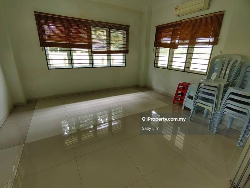 Semi-Detached House for Sale in Taman Puncak Jalil, Seri Kembangan by Sally Lim - iProperty.com.my