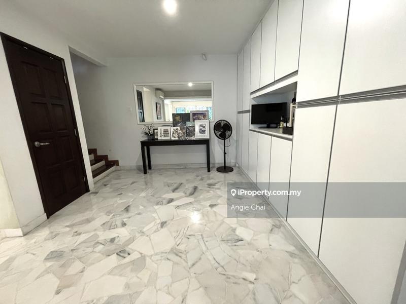 Rumah Berkembar untuk Dijual di SS 21, Damansara Utama, Petaling Jaya oleh Angie Chai - iProperty.com.my