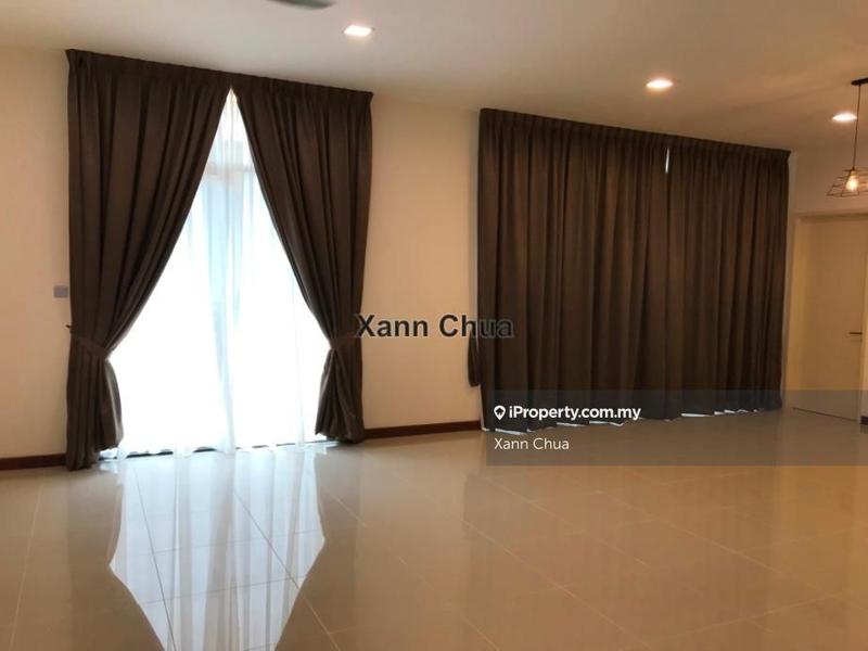 Rumah Berkembar untuk Dijual di SUNWAY EASTWOOD, Equine Park, Seri Kembangan oleh Xann Chua - iProperty.com.my