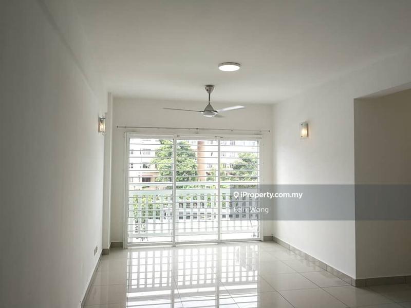 For Sale - Hijauan Puteri Condominium