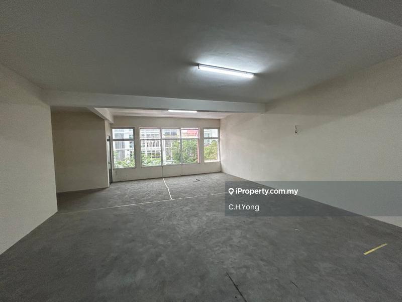 Pejabat untuk Disewa di Bandar Putra Permai, Seri Kembangan oleh C.H.Yong - Interior - iProperty.com.my