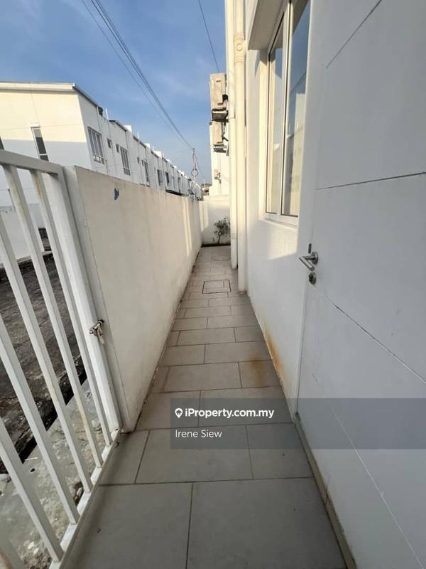 Terraced House for Sale in Taman Ara Sendayan, Bandar Sri Sendayan by Irene Siew - iProperty.com.my