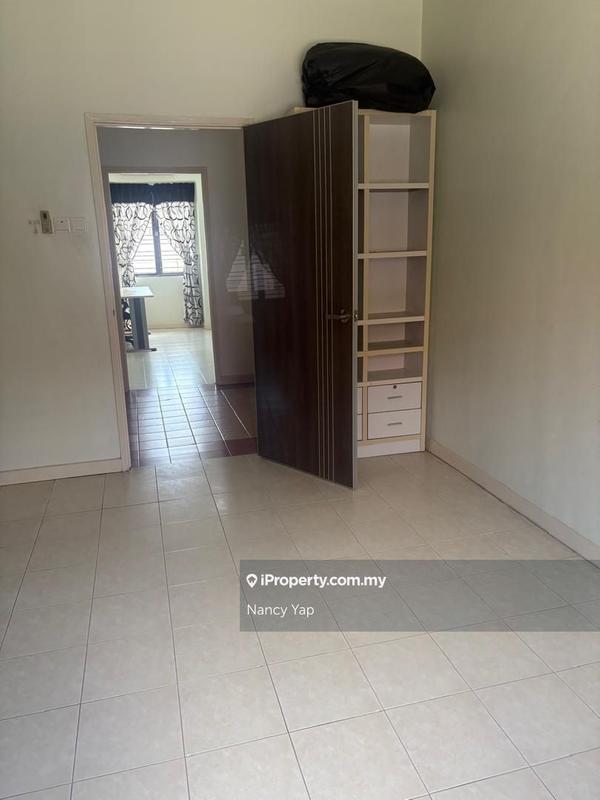 Rumah Berangkai 3 Tingkat untuk Dijual di Bandar Pinggiran Subang, Shah Alam oleh Nancy Yap - iProperty.com.my