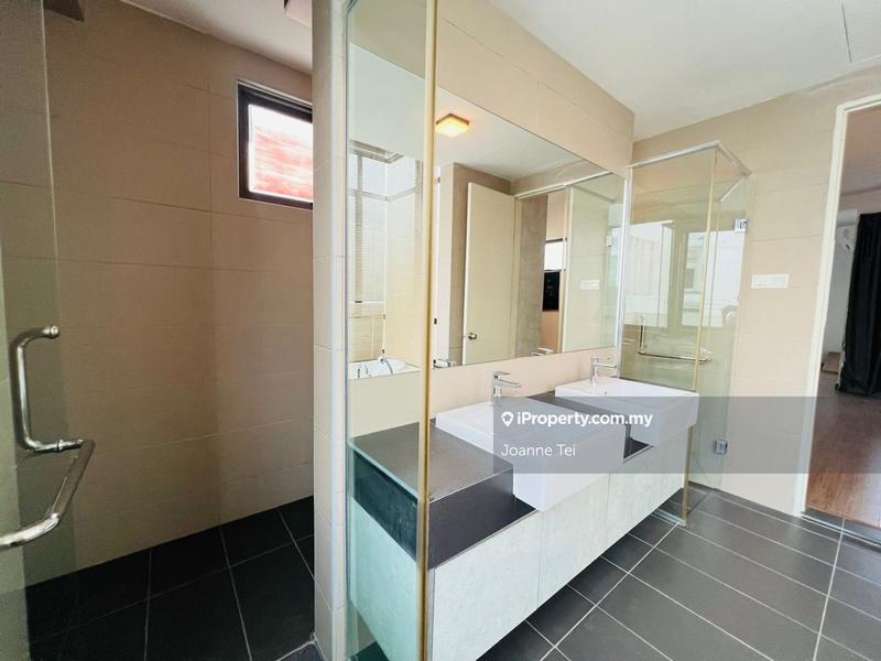 3-storey Terraced House for Sale in LakePoint Residence, Cyberjaya by Joanne Tei - iProperty.com.my