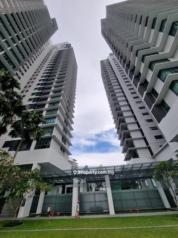 For Sale - Zehn Bukit Pantai