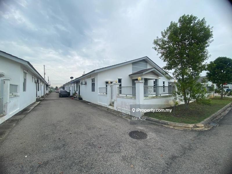 Rumah Berangkai 1 Tingkat untuk Dijual di 966dn, Pengerang oleh Ida Aziz - iProperty.com.my
