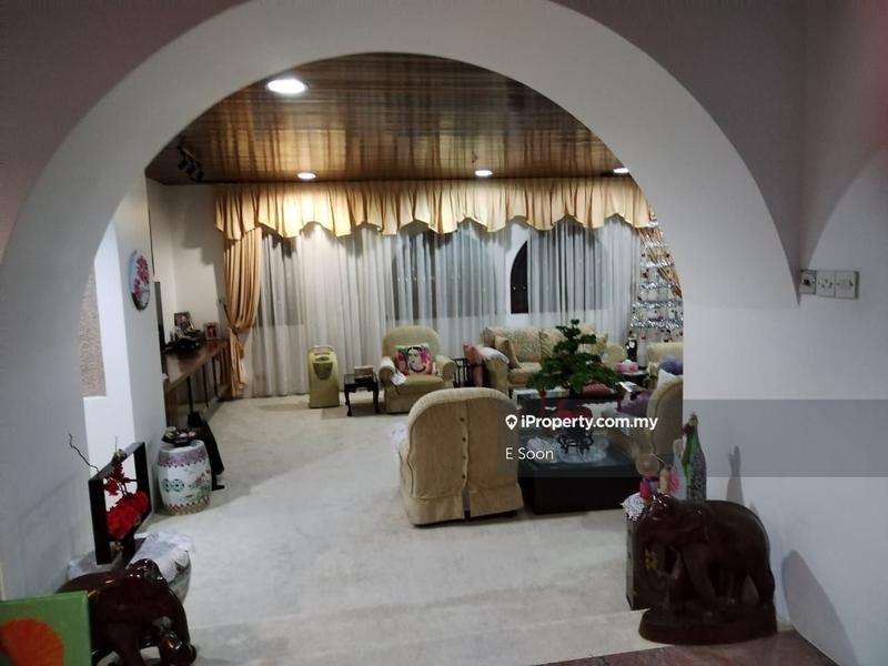 Bungalow House for Sale in Taman Bukit Pantai, Bangsar by E Soon - iProperty.com.my
