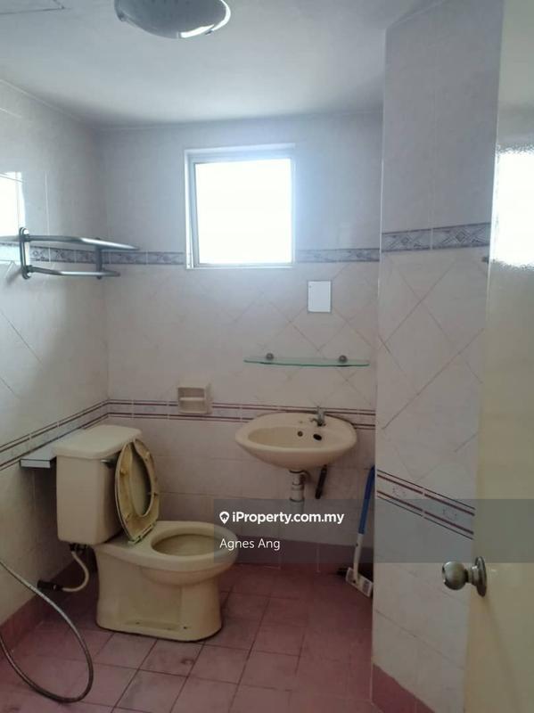 Kondominium untuk Dijual di Regency Condominium oleh Agnes Ang - iProperty.com.my