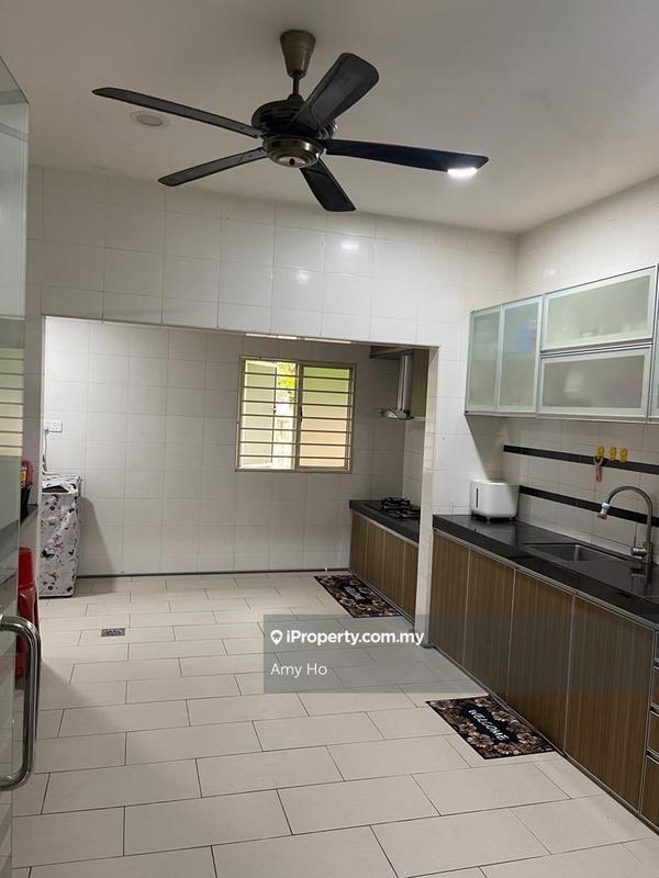 Rumah Teres 2-Tingkat untuk Dijual di Bukit Rahman Putra, Sungai Buloh oleh Amy Ho - iProperty.com.my
