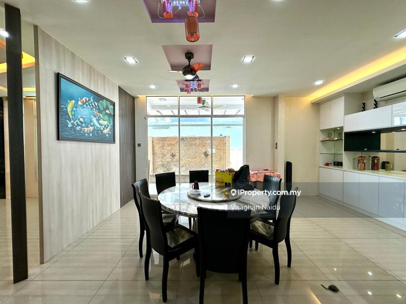 Banglo untuk Dijual di Ivory Heights Desa 8 Bandar Country Homes, Rawang oleh Visaghan Naidu - iProperty.com.my