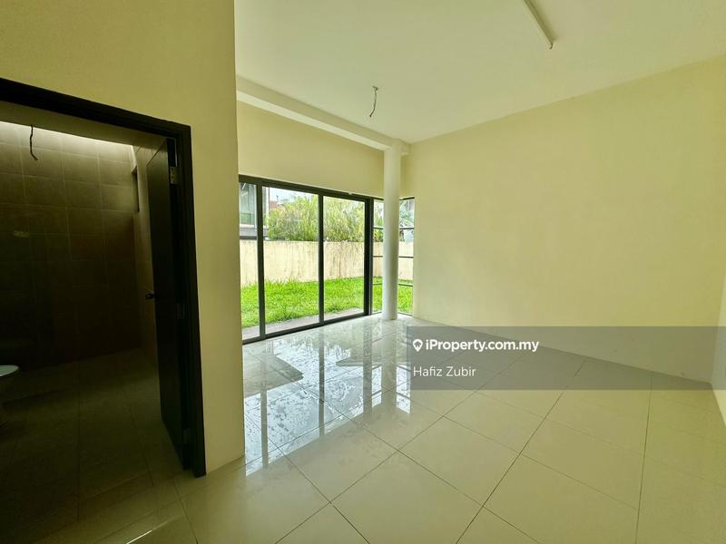 Bungalow House for Sale in Bandar Seri Putra, Bangi by Hafiz Zubir - iProperty.com.my