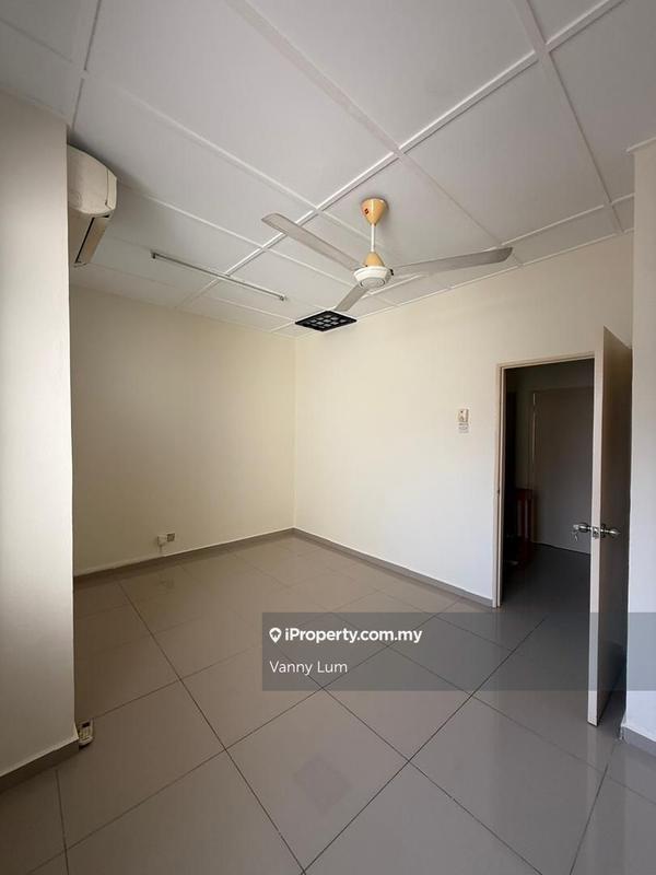 Rumah Berangkai 2 Tingkat untuk Dijual di Puchong, Puchong Perdana oleh Vanny Lum - iProperty.com.my