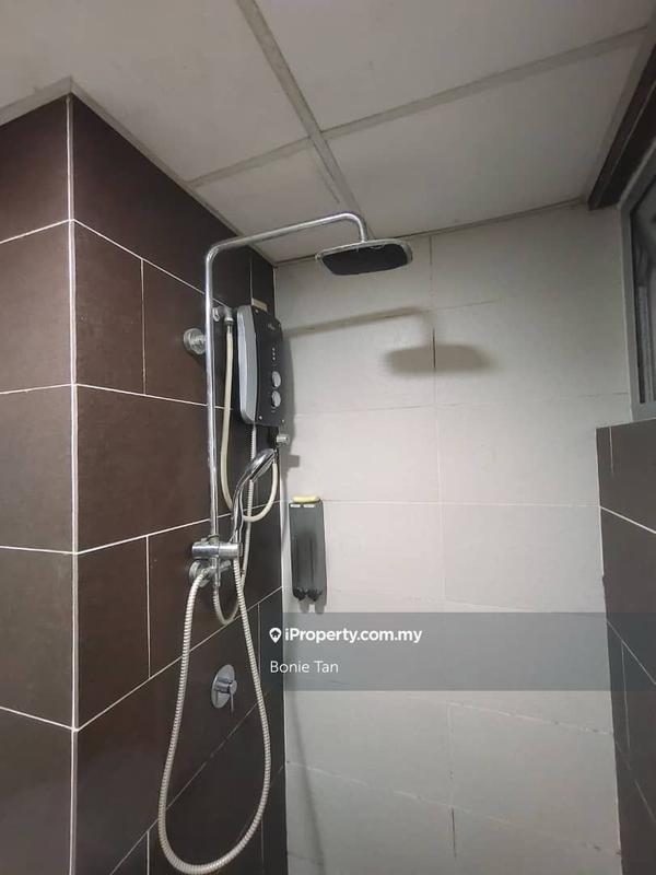 Kediaman Servis untuk Dijual di Livia Residence @ C180 oleh Bonie Tan - iProperty.com.my
