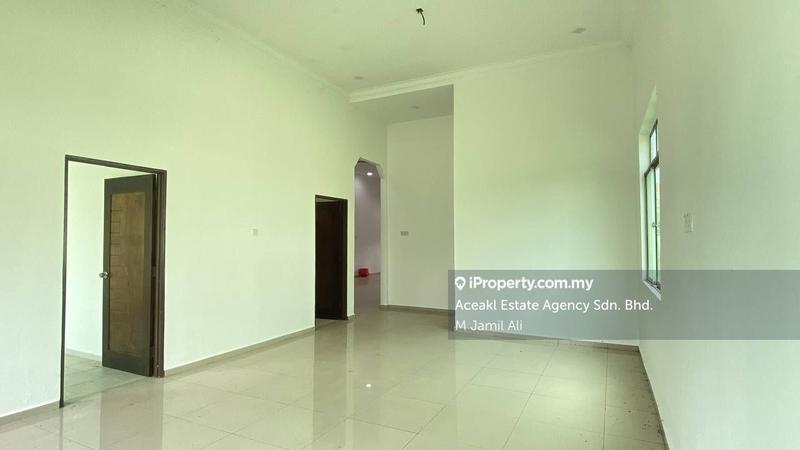 Semi-Detached House for Sale in Bukit Gambir, Grisek by M Jamil Ali - iProperty.com.my