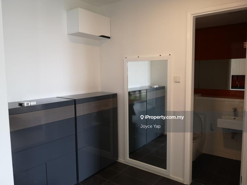 For Rent - Arcoris Residences