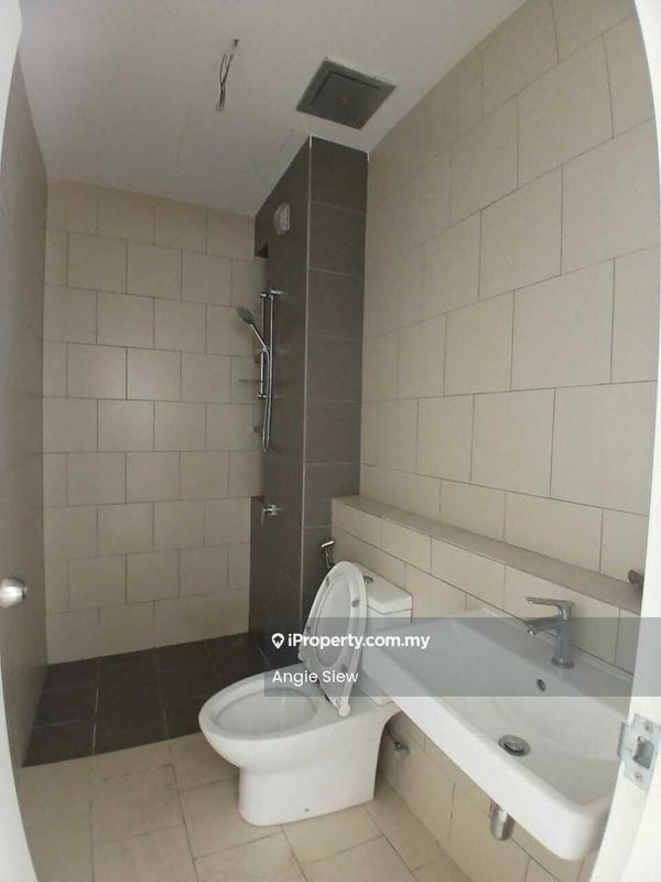 Semi-Detached House for Sale in Kuang, Rawang by Angie Siew - Bathroom - iProperty.com.my