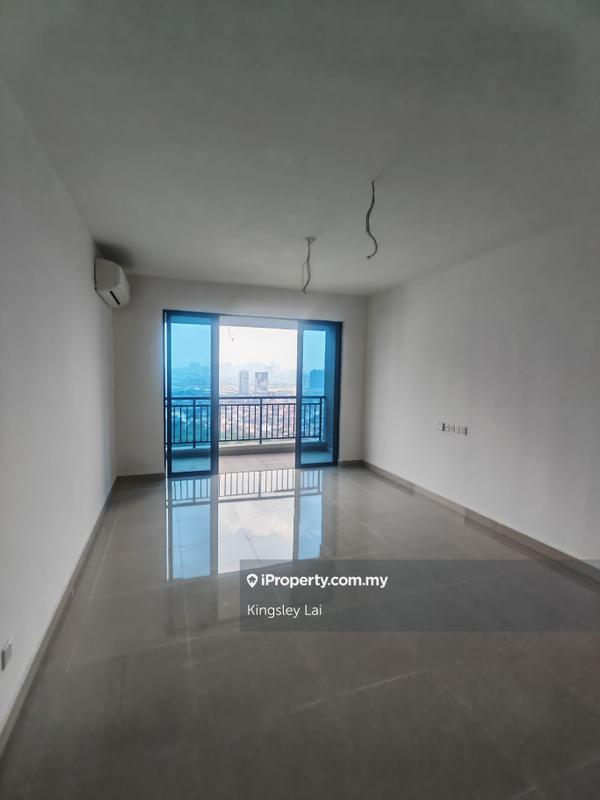 For Sale - Baron Residence @ Lake City