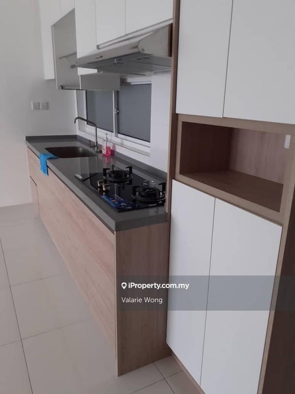 Service Residence for Rent in Pinnacle Sri Petaling by Valarie Wong - iProperty.com.my