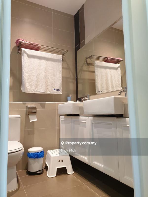 Rumah Berkembar untuk Dijual di Periwinkle, Bandar Rimbayu, Telok Panglima Garang oleh Nick Mok - iProperty.com.my