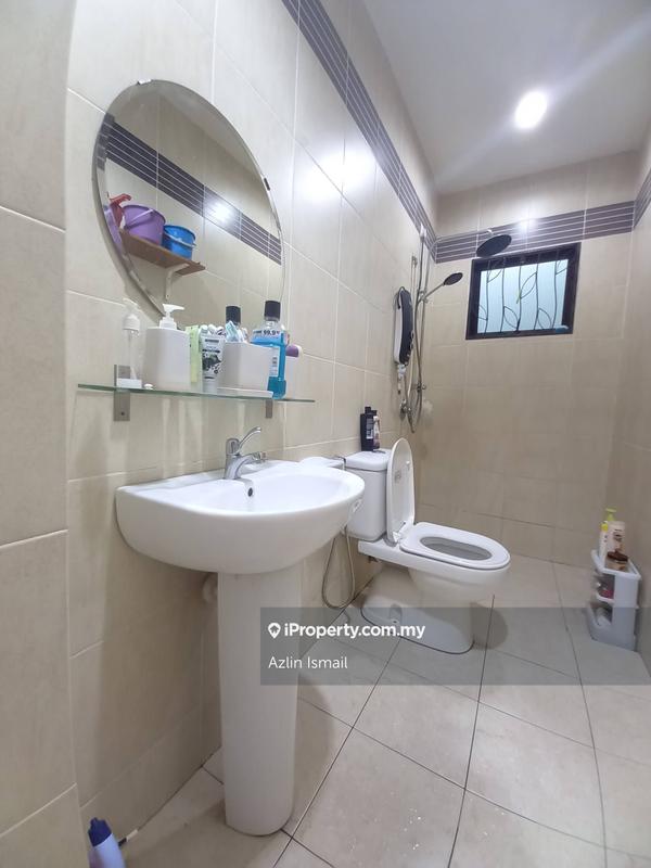 Semi-Detached House for Sale in Cahaya Spk, Shah Alam by Azlin Ismail - iProperty.com.my