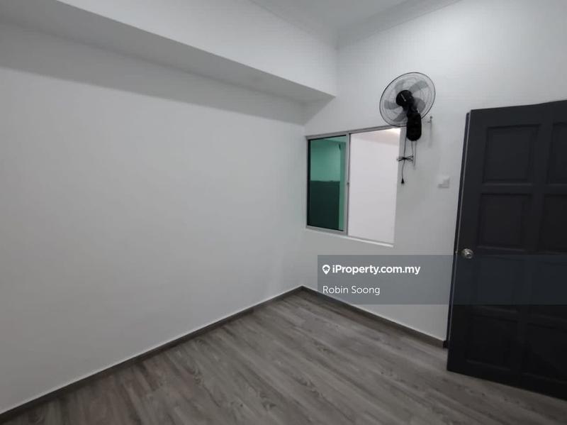 Rumah Berangkai 1 Tingkat untuk Dijual di Taman Bachang Jaya, Bachang oleh Robin Soong - iProperty.com.my