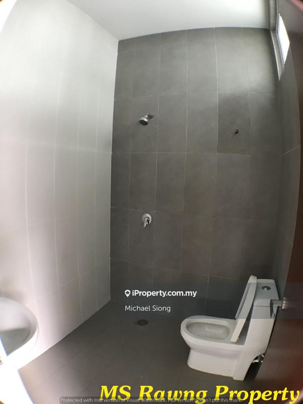 Bungalow House for Rent in Bandar Country Homes, Rawang by Michael Siong - iProperty.com.my