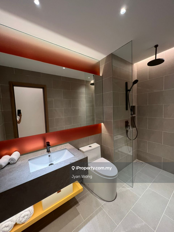 For Sale - Armani Hallson KLCC