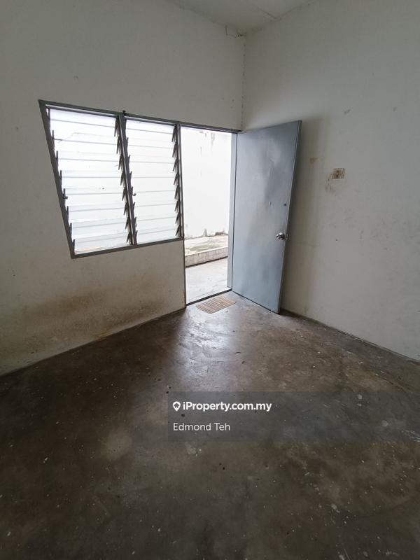 Kedai untuk Dijual di Taman Bukit Mewah, Kajang oleh Edmond Teh - iProperty.com.my