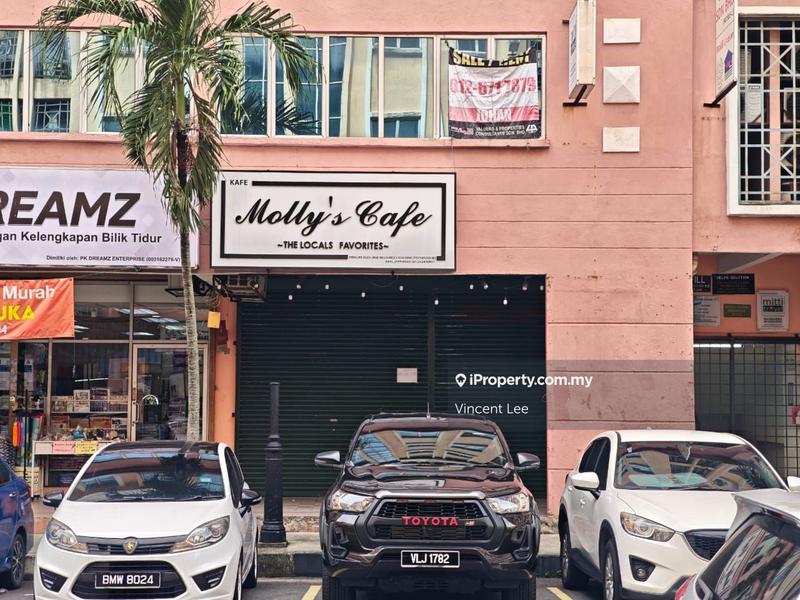 For Rent - Ground Floor Shop Lot for Rent at Diamond Square