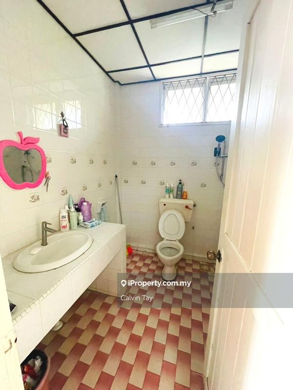 Rumah Berkembar untuk Dijual di Pending, Kuching oleh Calvin Tay - iProperty.com.my