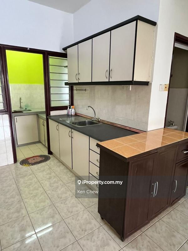 For Rent - Pandan Court